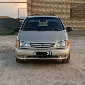Toyota Sienna 2001