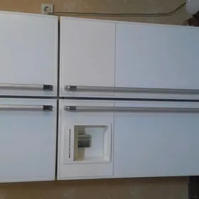 Holodilnk.Hitachi.180x90