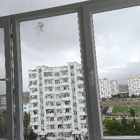 Balkon aýna Mir 8