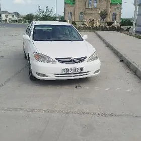 Toyota Camry 2003