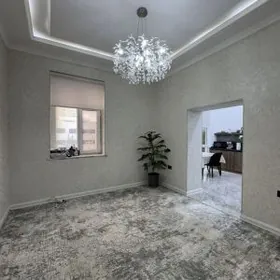 ЦЕНТР  2 КОМНАТЫ 2 ЭТАЖ