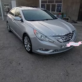 Hyundai Sonata 2012
