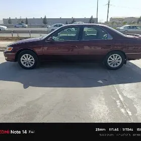 Toyota Camry 2000