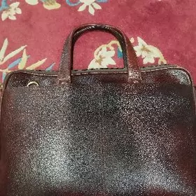 Портфель из чистой кожи