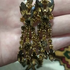 Gadymy orsuň gulakhalkasy