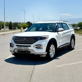 Ford Explorer 2022