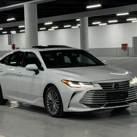 Toyota Avalon 2019