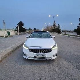 Kia Cadenza 2019