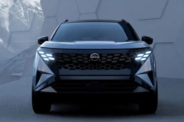 Nissan kompaniýasy rowaýata öwrülen Xterra-ny we X-Trail-iň, Juke-yň we Skyline-yň täze nesillerini yzyna getirýär