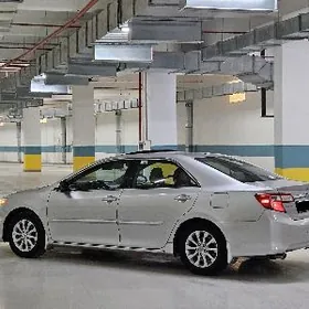 Toyota Camry 2012