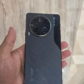 Tecno camon 30 16/256 global