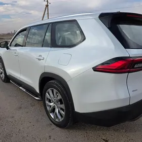 Toyota Grand Highlander 2024