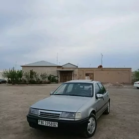 Opel Vectra 1992