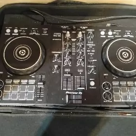 Pioneer DDJ 400