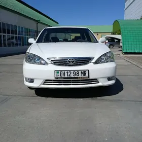 Toyota Camry 2005