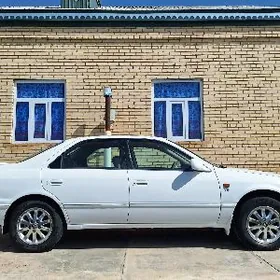 Toyota Camry 2001