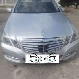 Mercedes-Benz E350 2010