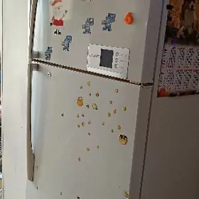 холодильник большой