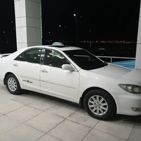 Toyota Camry 2005