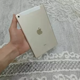 IPad mini 4