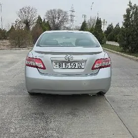 Toyota Camry 2010