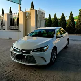 Toyota Camry 2016