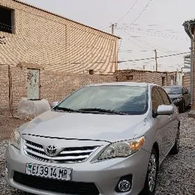Toyota Corolla 2013