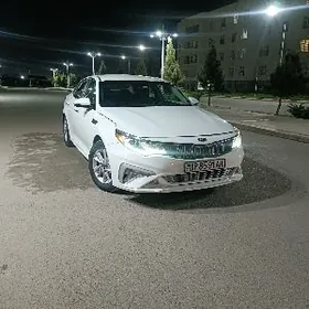 Kia Optima 2020