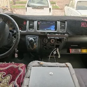 Toyota Hiace 2007