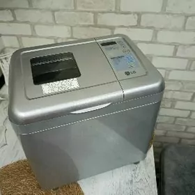 Хлебопечка