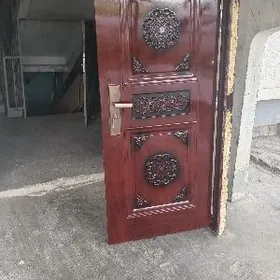 дверь входная