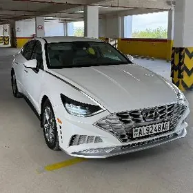 Hyundai Sonata 2020