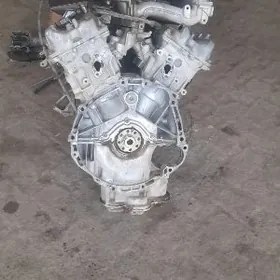 NISSAN PODFINDIR 3.5MATOR TROS