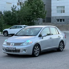 Nissan Versa 2010