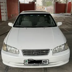 Toyota Camry 1998