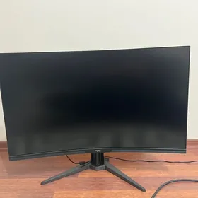 NPC 32” monitor