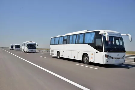 По новому автобану пустят скоростной автобусный рейс Ашхабад — Туркменабат