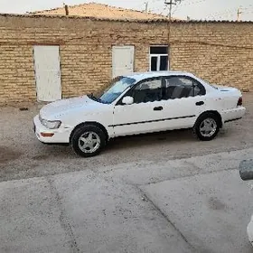 Toyota Corolla 1995