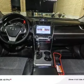 Toyota Camry 2014
