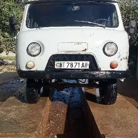 UAZ 452 1983