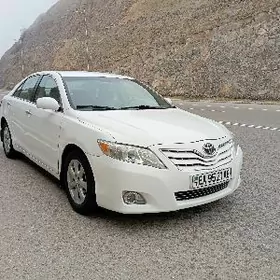 Toyota Camry 2010