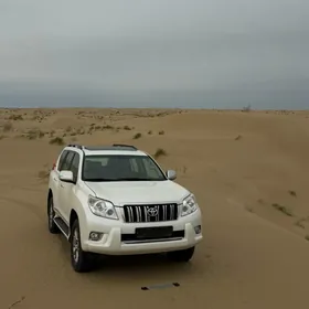 Toyota Land Cruiser Prado 2010