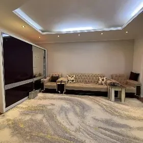 10мкр. Гауданка 3ком. 76м2