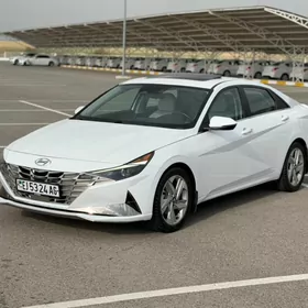 Hyundai Elantra 2021