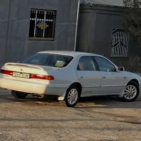 Toyota Camry 1997
