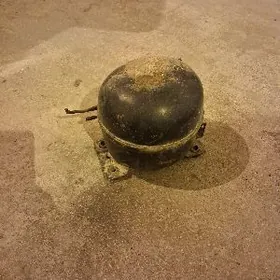 dwigatel hololdilnik