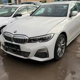 BMW 330 2020