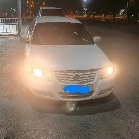 Nissan Sunny 2009