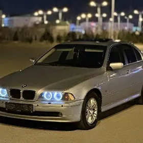 BMW E39 1999