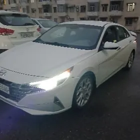 Hyundai Elantra 2021